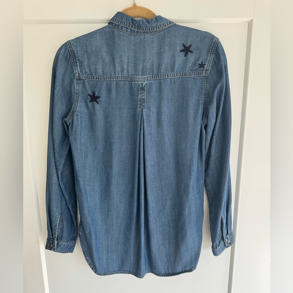 Cloth & Stone Anthropologie Denim Embroidered Star Button Up Shirt - Picture 2 of 7